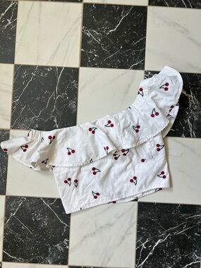 Topshop Off the Shoulder Cherry top 🍒